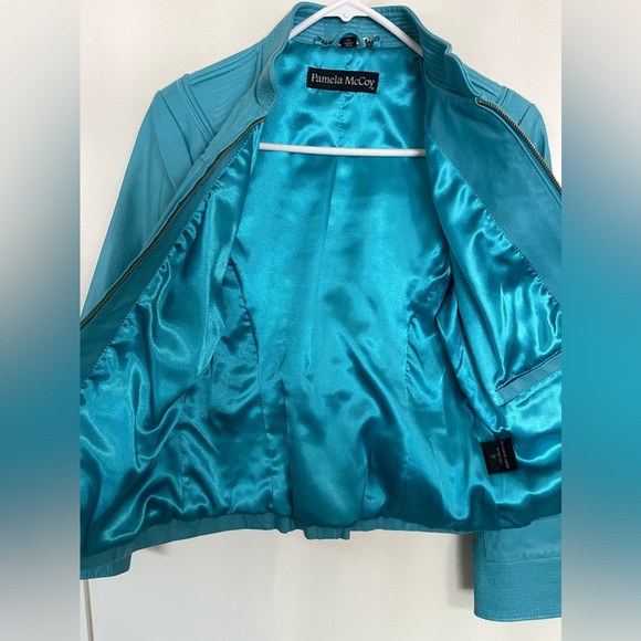 Pamela McCoy Blue Belted Leather Jacket w/ Snake Buckle & Stitching | Womens XS - Picture 3 of 9
